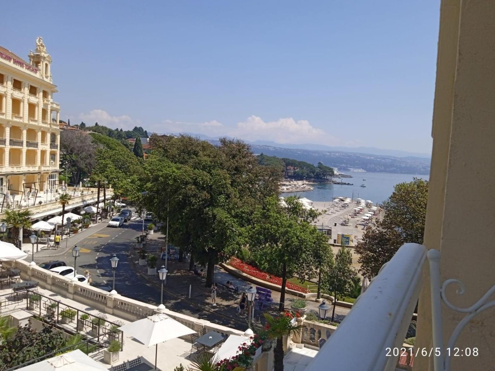 Artspace Location-opatija-3 Bedroom House With Rooftop Garden By Apartmán